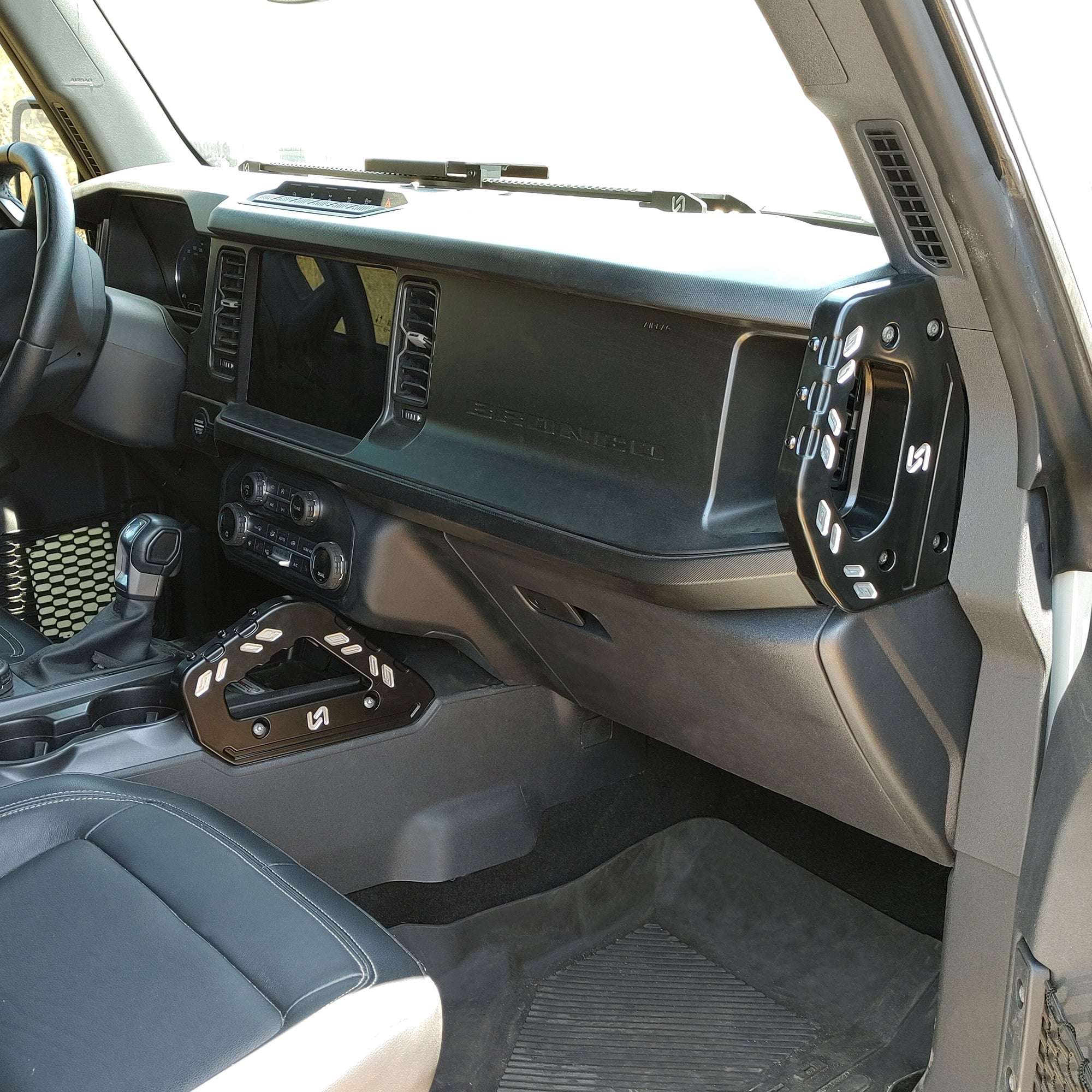 2021+ Ford Bronco Billet Middle Handle - Turn Offroad