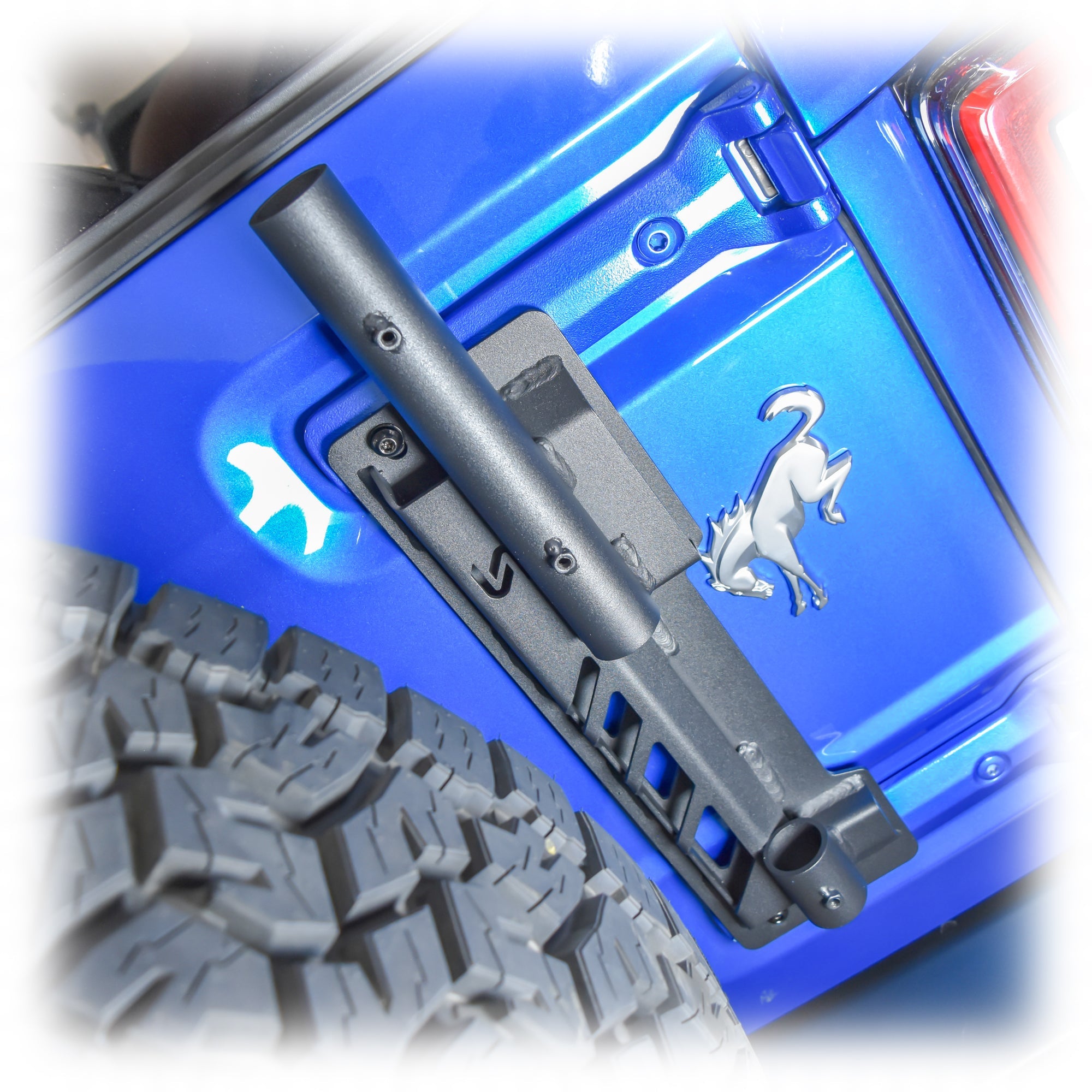 2021+ Ford Bronco HD Tailgate Flag Mount - Turn Offroad