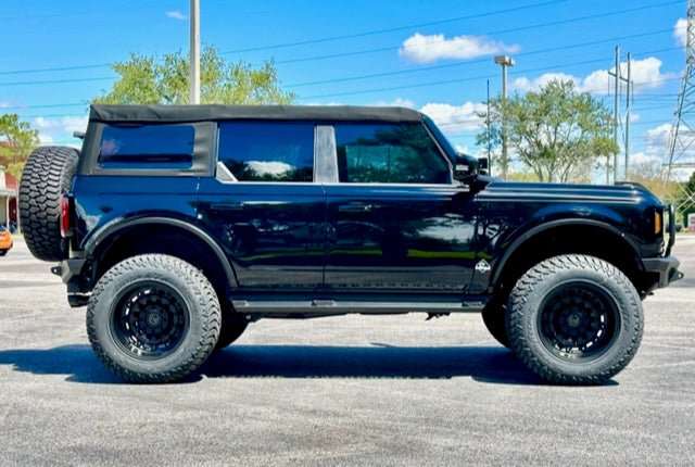 2021+ Ford Bronco Steel Fender Flares Kit w/ Marker Lights - Turn Offroad
