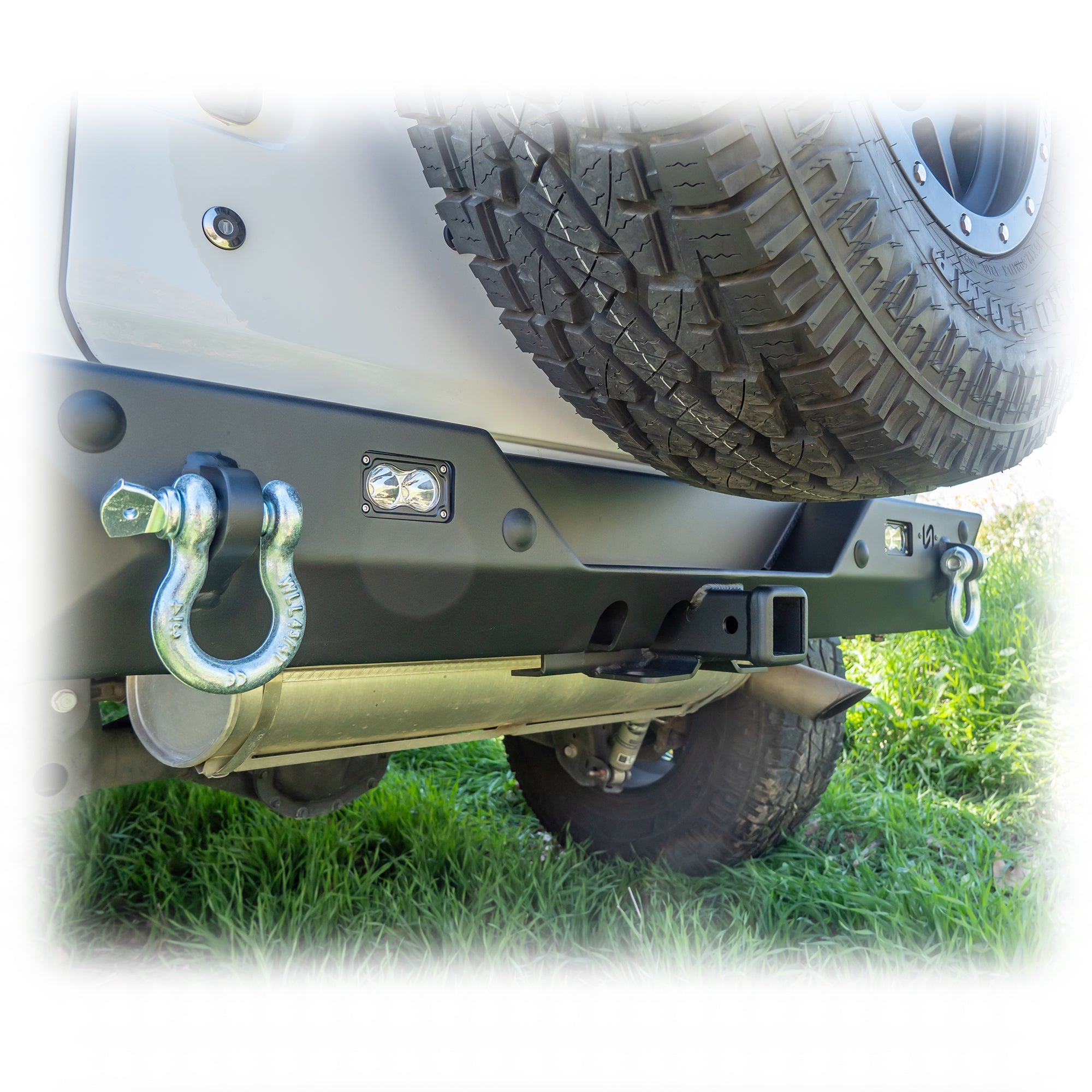 Jeep JL Rear Bumper with LED Pod Lights & Hitch Receiver – Minimalist | 2018–2025 - Turn Offroad