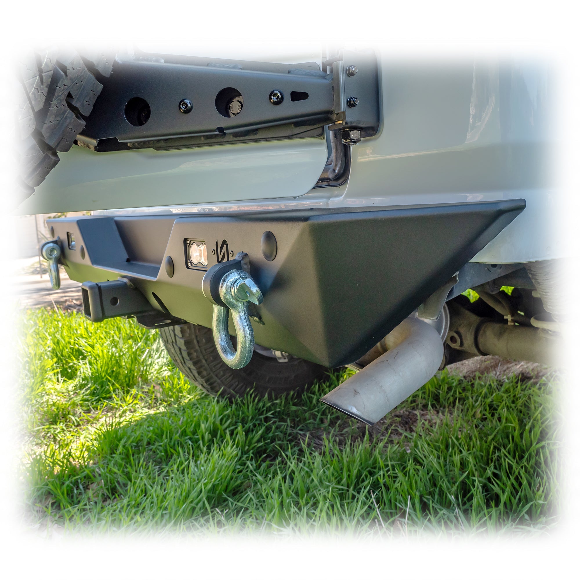 Jeep JL Rear Bumper with LED Pod Lights & Hitch Receiver – Minimalist | 2018–2025 - Turn Offroad