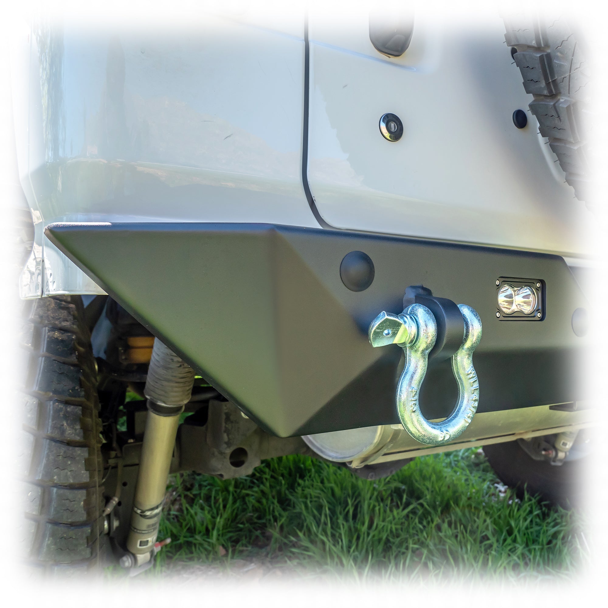 Jeep JL Rear Bumper with LED Pod Lights & Hitch Receiver – Minimalist | 2018–2025 - Turn Offroad