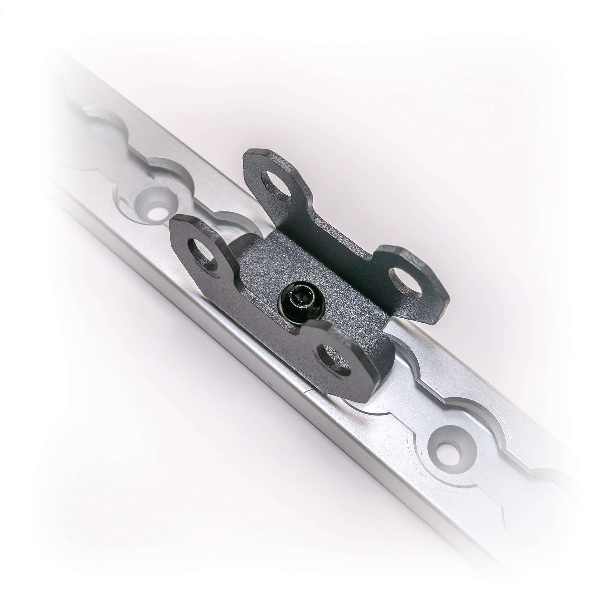 Molle L - Track_Rubber Clamp Mount - Turn Offroad