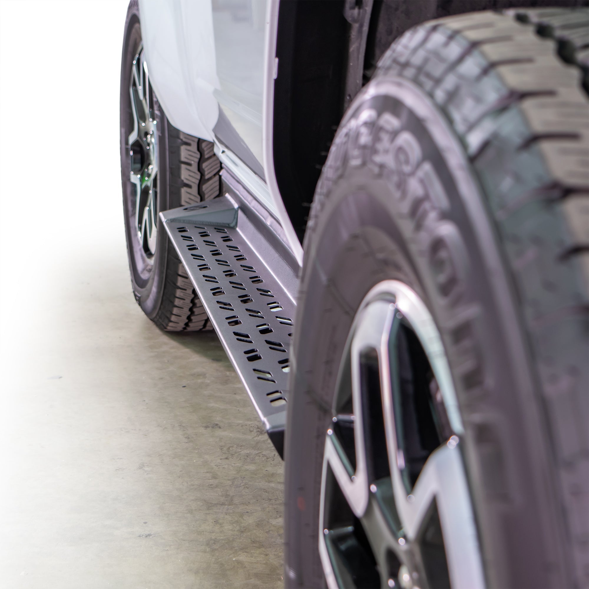 2021+ Ford Bronco Side Step 2 - Door - Turn Offroad