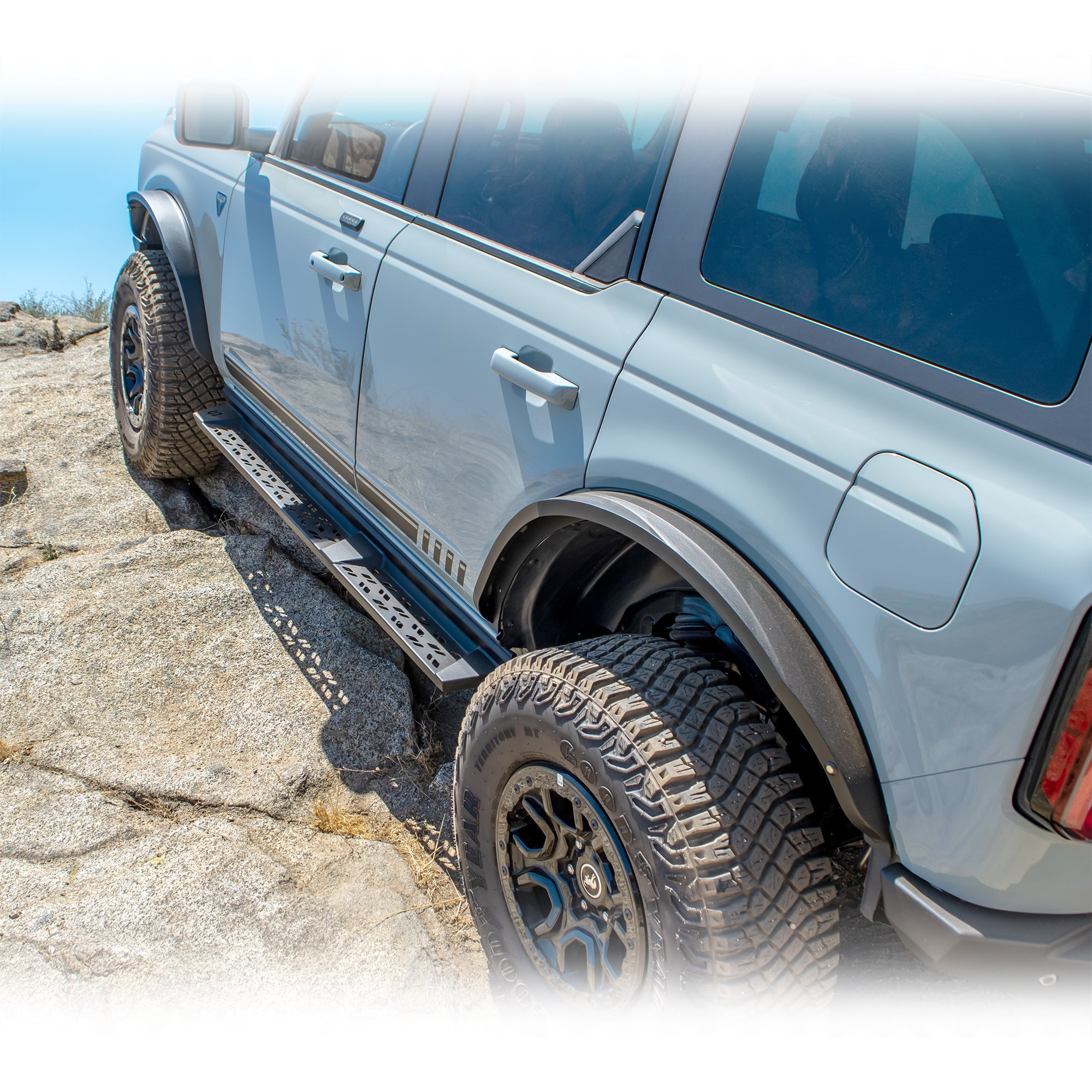 2021+ Ford Bronco Side Step 4 - Door - Turn Offroad