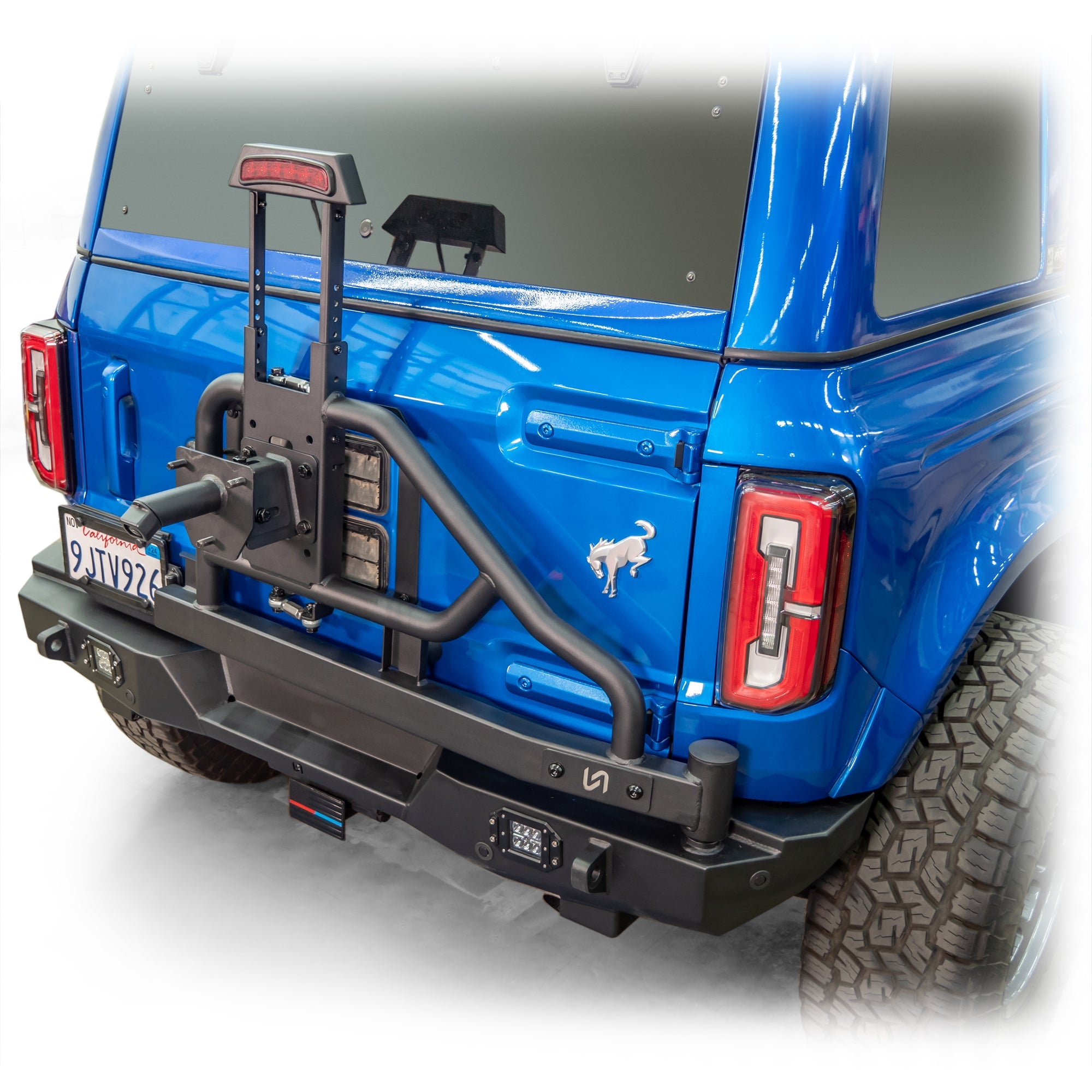 2021+ Ford Bronco Swing - Out Tire Carrier with Lights - Turn Offroad