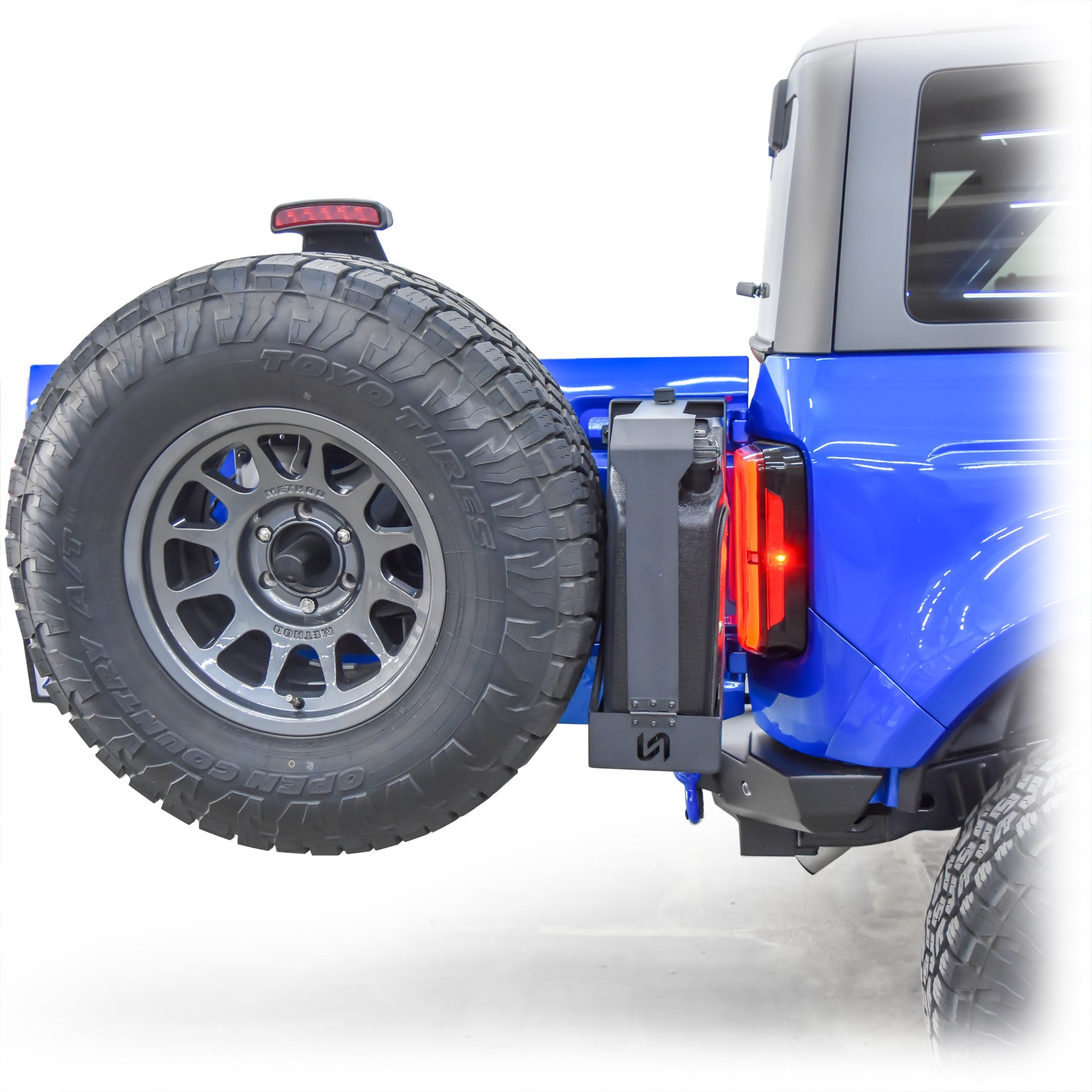 2021+ Ford Bronco Tailgate Jerry Can Mount - Turn Offroad