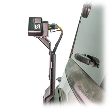 Load image into Gallery viewer, LB3 Chase Light / 3rd Brake Light Flasher Module