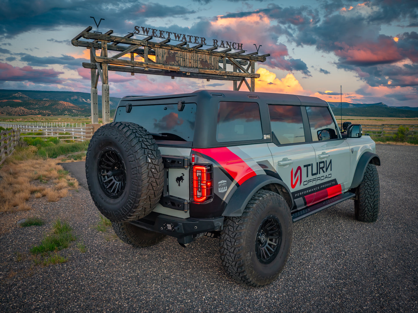 2021+ Ford Bronco Full Suspension Kit with Icon VS RR CDCV Coilovers