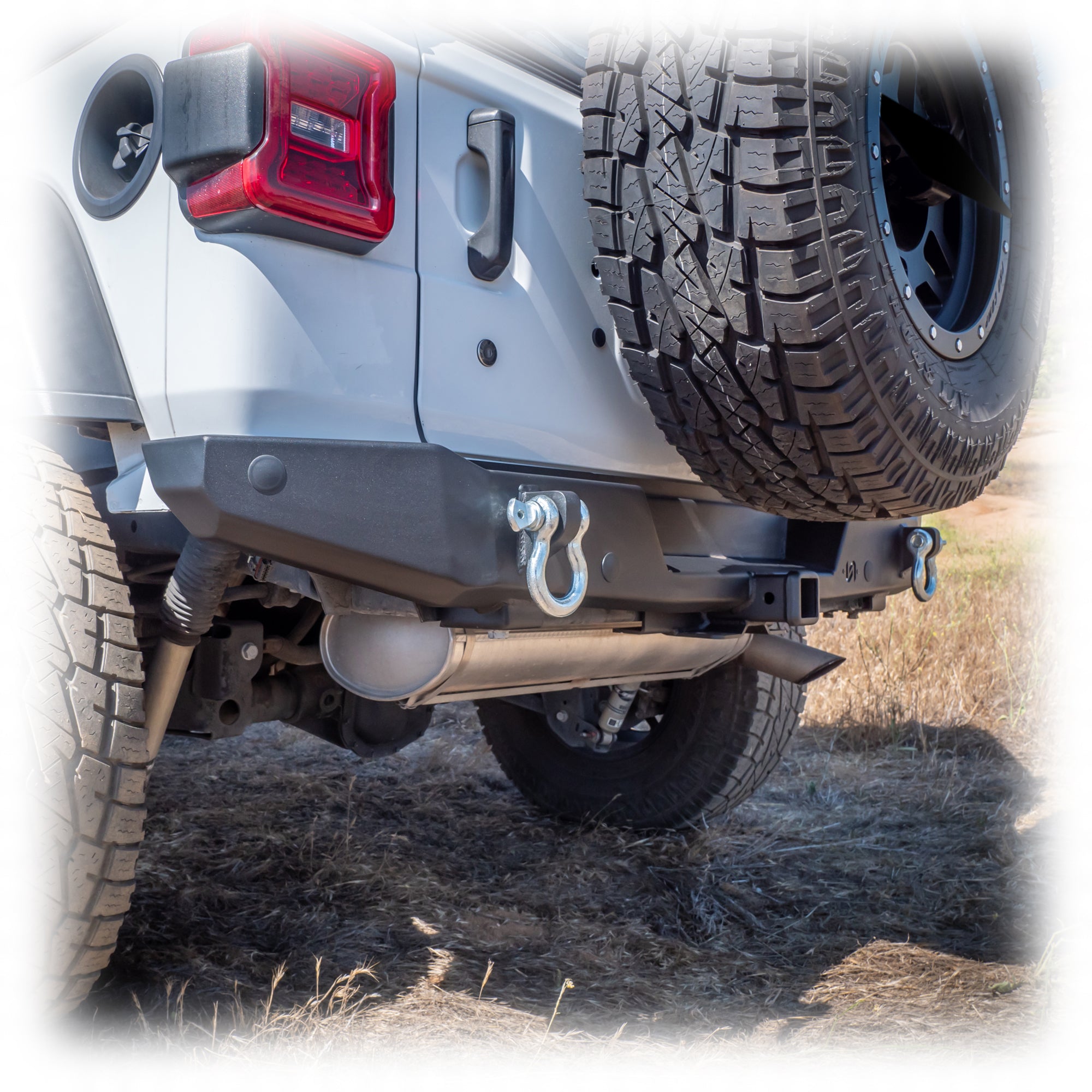 Jeep JL Rear Bumper with Hitch Receiver | 2018–2025