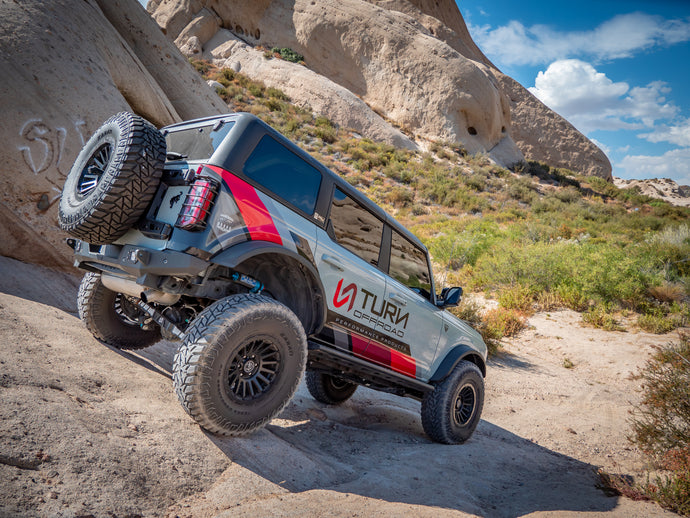 2021+ Ford Bronco Full Suspension Kit with Fox Race Series 3.0 Coilovers