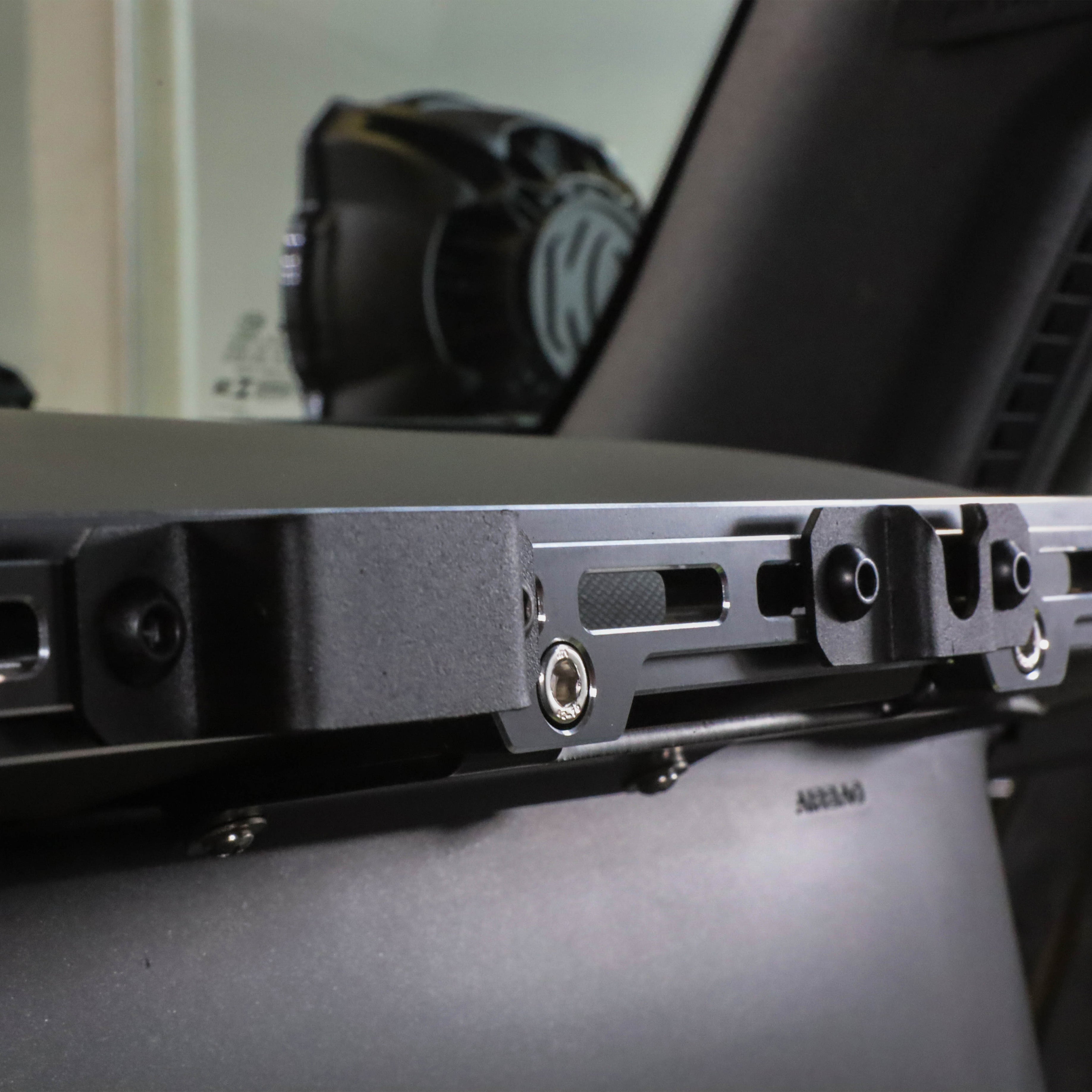 Handheld Radio Mic Mount for Ford Bronco IA8-M1 Dash Rail