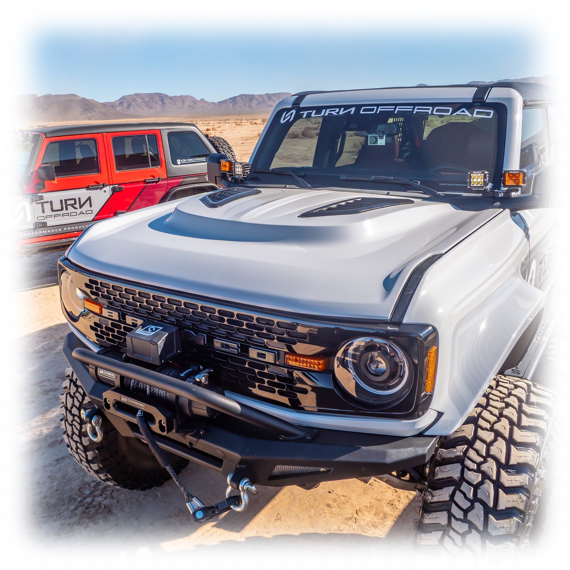 Heat Extraction Fiberglass Hood for Ford Bronco - Turn Offroad