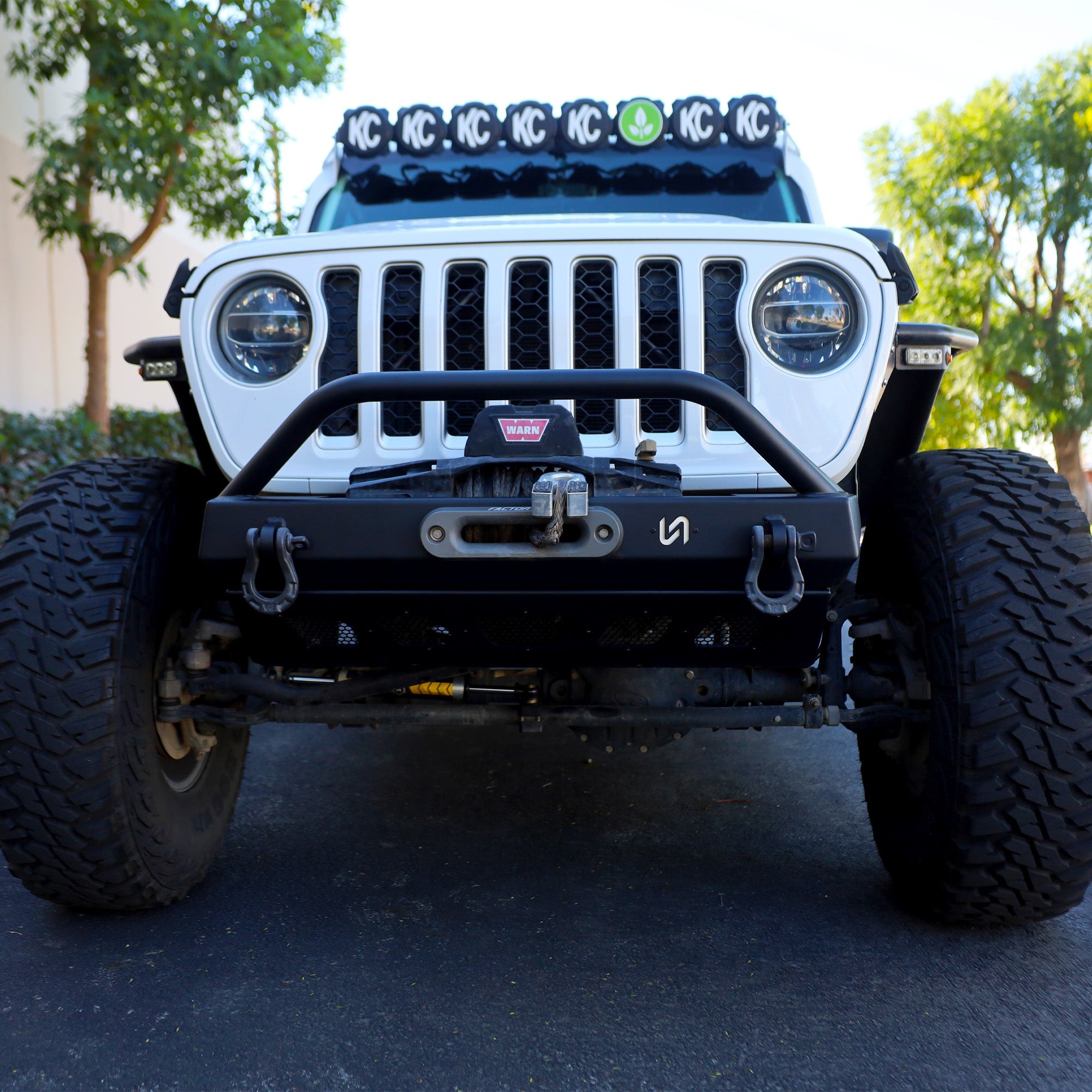 Jeep JK/JL/JT Front Bumper with Welded Bull Bar & Skid Plate | 2007–2025 - Turn Offroad