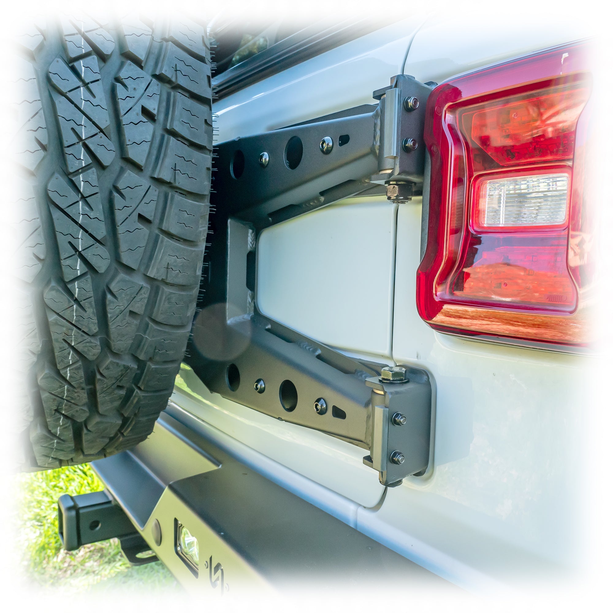 Jeep JL Tailgate Reinforcement Tire Carrier | 2018–2025 - Turn Offroad