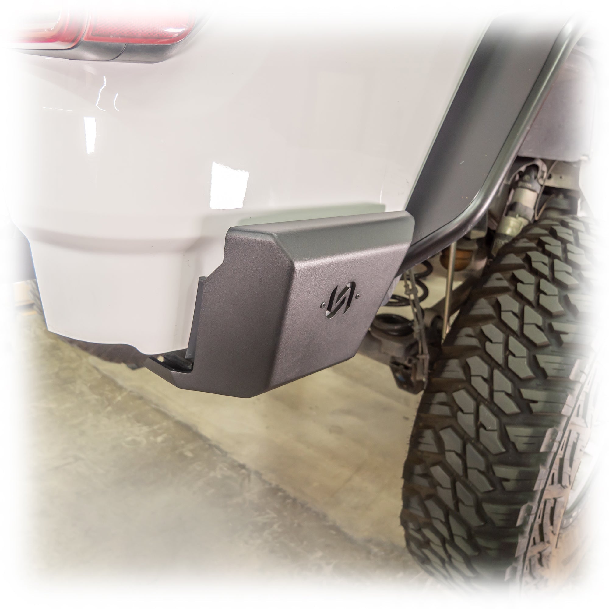 Jeep JT Gladiator Corner Guards - Turn Offroad