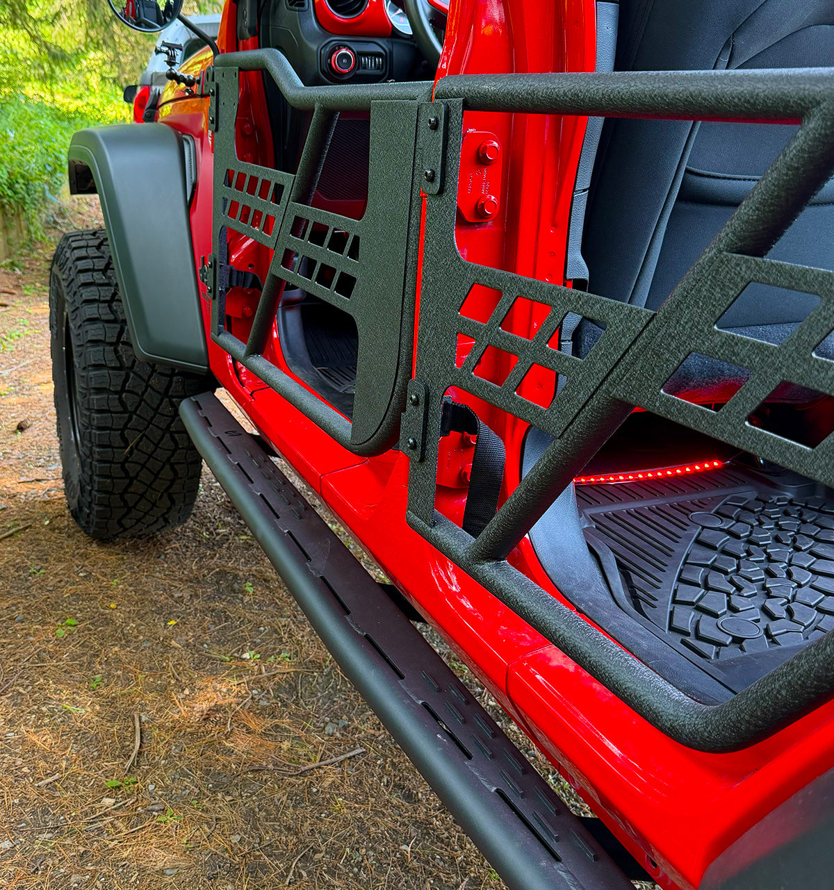 SIDE PROTECTION + ACCESS