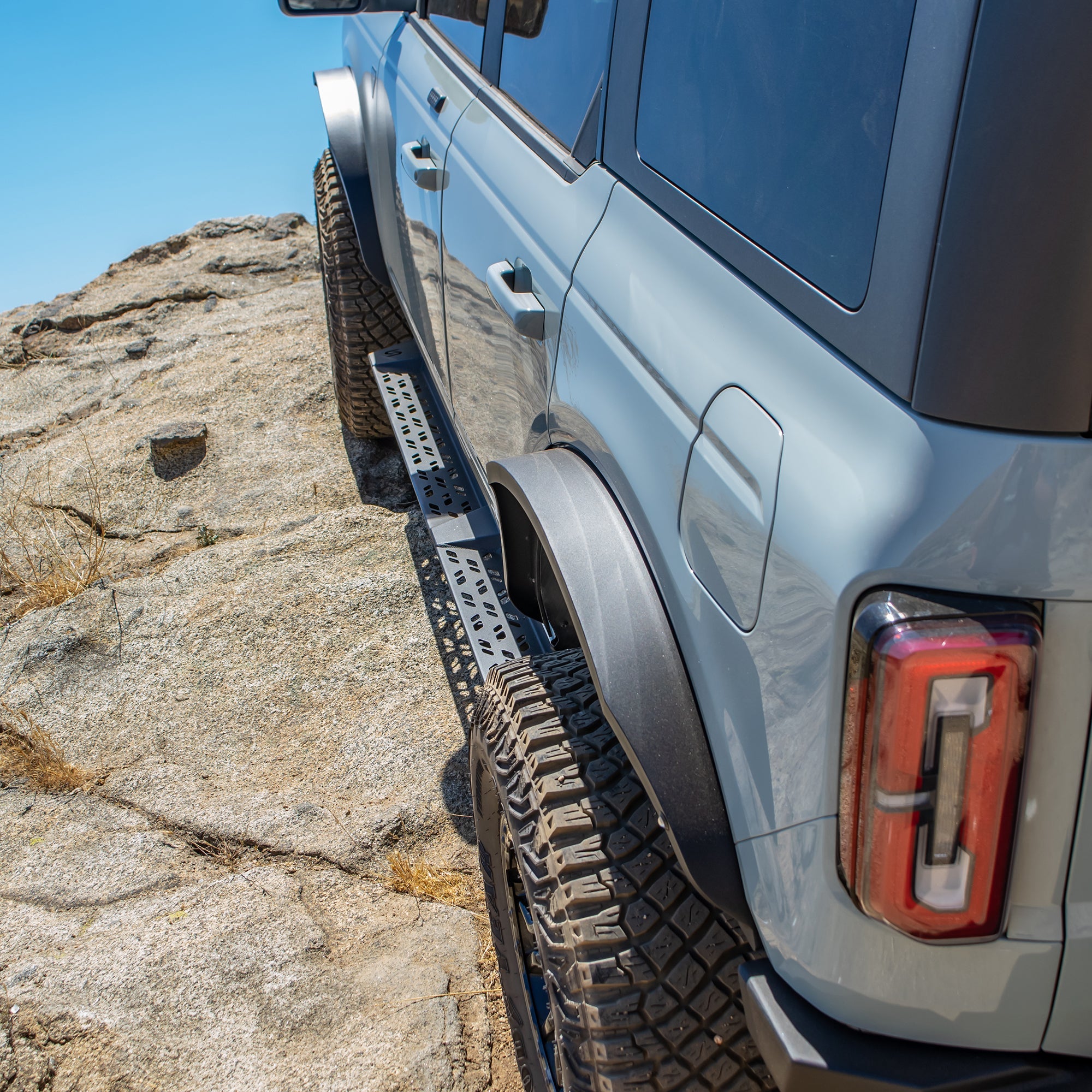 2021+ Ford Bronco Side Step 4 - Door - Turn Offroad
